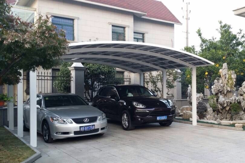 合抱型車(chē)棚